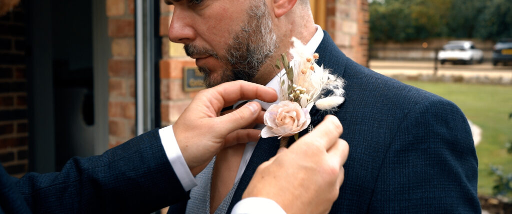 Main.00 02 44 37.Still004